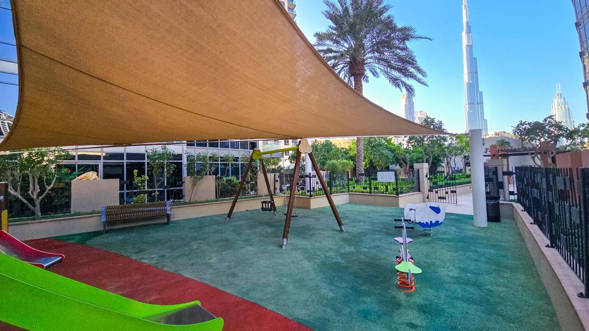 Easygo- Amazing 1Bdr With View South Ridge- Downtown Apartment Dubai United Arab Emirates
