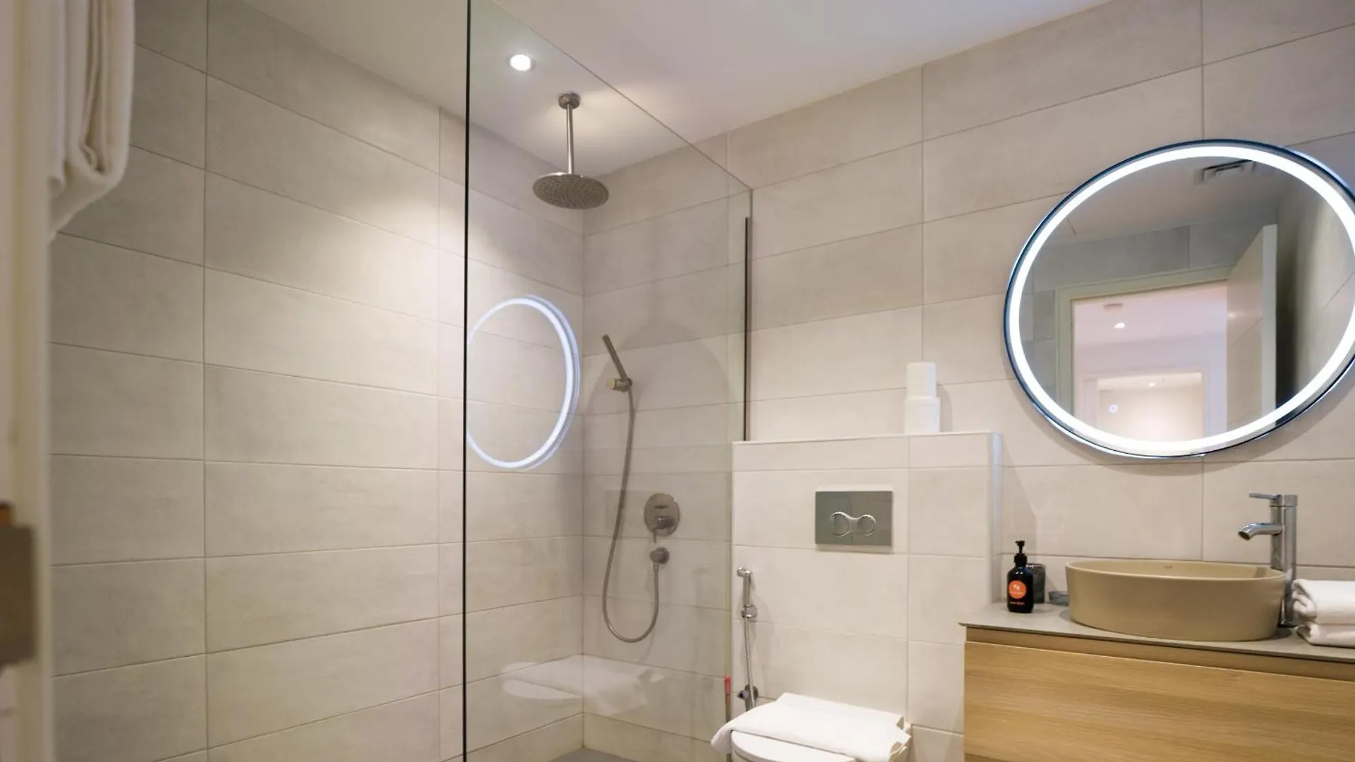 Easygo- Amazing 1Bdr With View South Ridge- Downtown Apartment Dubai