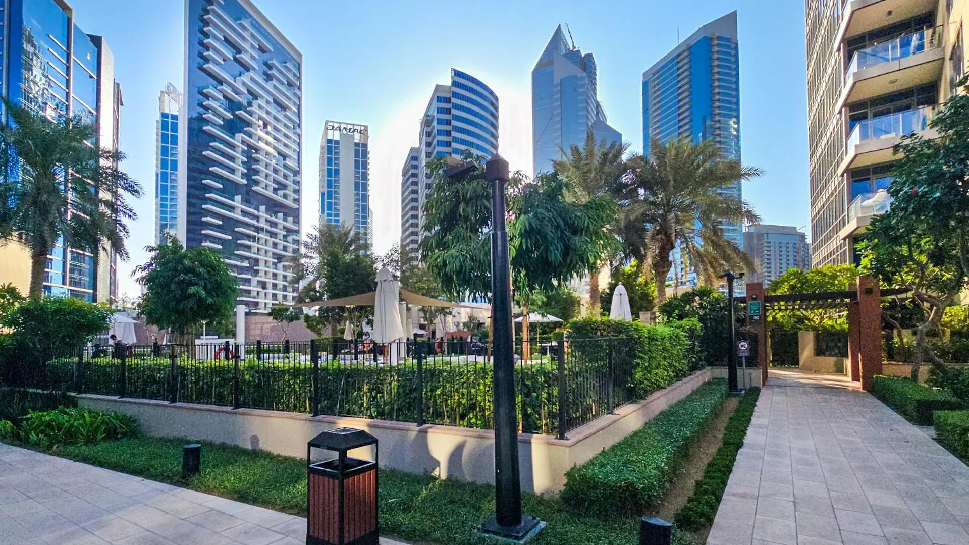 Easygo- Amazing 1Bdr With View South Ridge- Downtown Apartment Dubai
